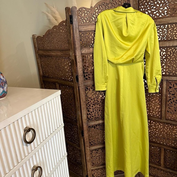 House of CB Castana lime Green Dress - Picture 4 of 4